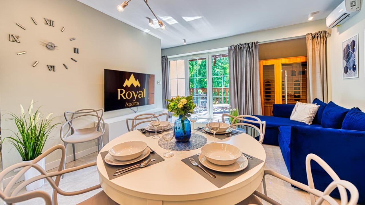 Apartamenty Centrum - Wyszynskiego 9 By Royal Aparts Świeradów-Zdrój Exteriér fotografie