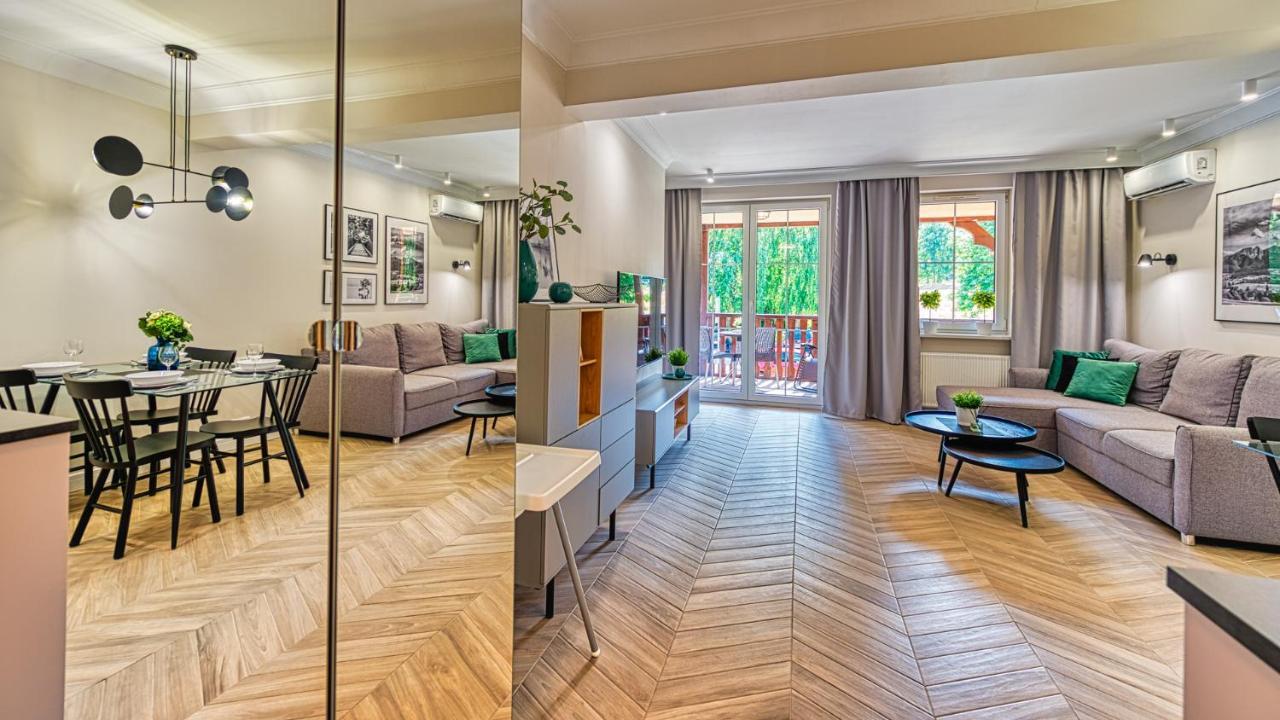 Apartamenty Centrum - Wyszynskiego 9 By Royal Aparts Świeradów-Zdrój Exteriér fotografie