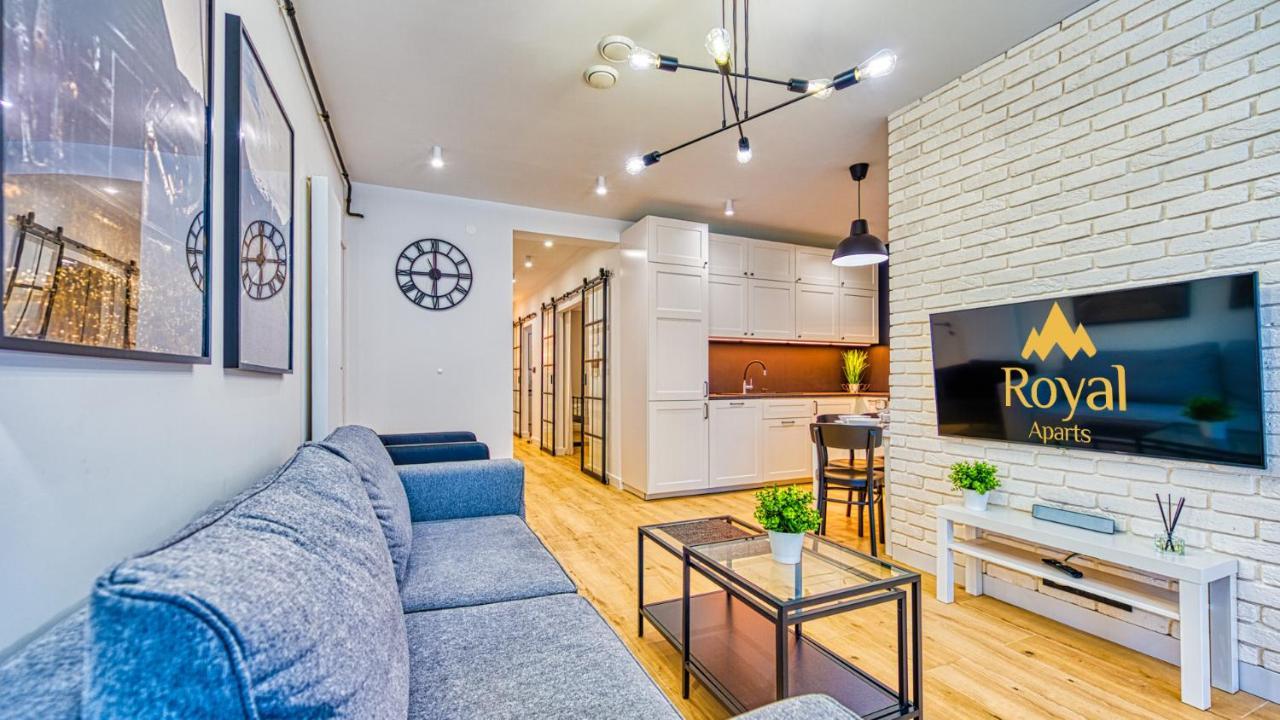 Apartamenty Centrum - Wyszynskiego 9 By Royal Aparts Świeradów-Zdrój Exteriér fotografie