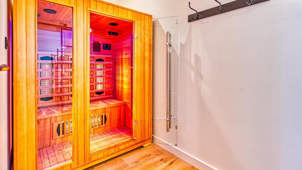 Apartamenty Centrum - Wyszynskiego 9 By Royal Aparts Świeradów-Zdrój Exteriér fotografie