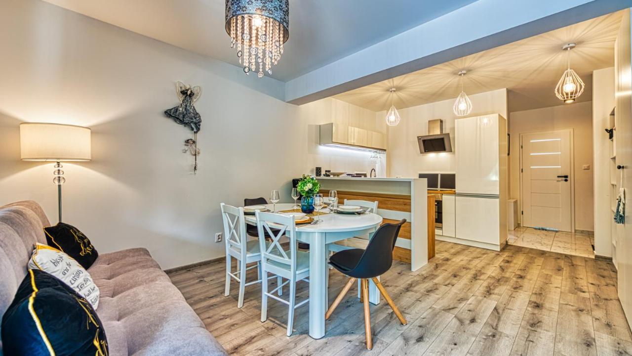 Apartamenty Centrum - Wyszynskiego 9 By Royal Aparts Świeradów-Zdrój Exteriér fotografie